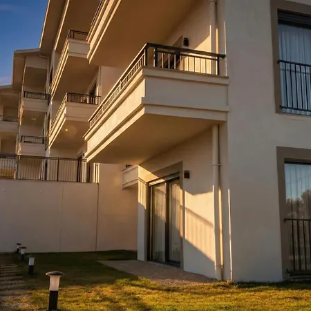 Toptepehome アパートホテル